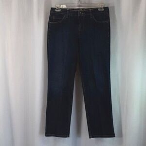 Code Bleu size 8 short blue jeans